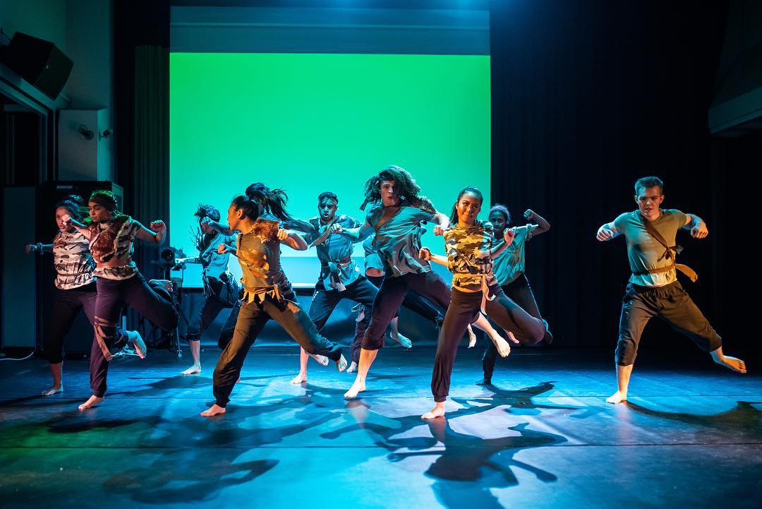 Danserevyen 2019: Hjerne for meg