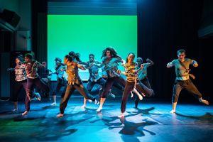 Danserevyen 2019: Hjerne for meg